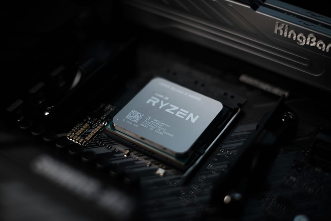 The Future of Hardware: Intel's 14th Gen Core Processors and AMD's Ryzen 8000G Series APUs