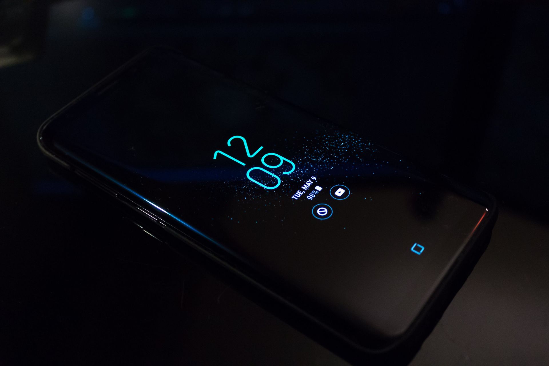 Ultimate Guide to Choosing the Right Smartphone for Your Needs